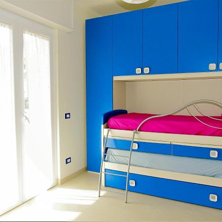 Pietra Home, Posto Auto, Ac ,Wifi, 150Mt Dal Mare Pietra Ligure Exteriör bild